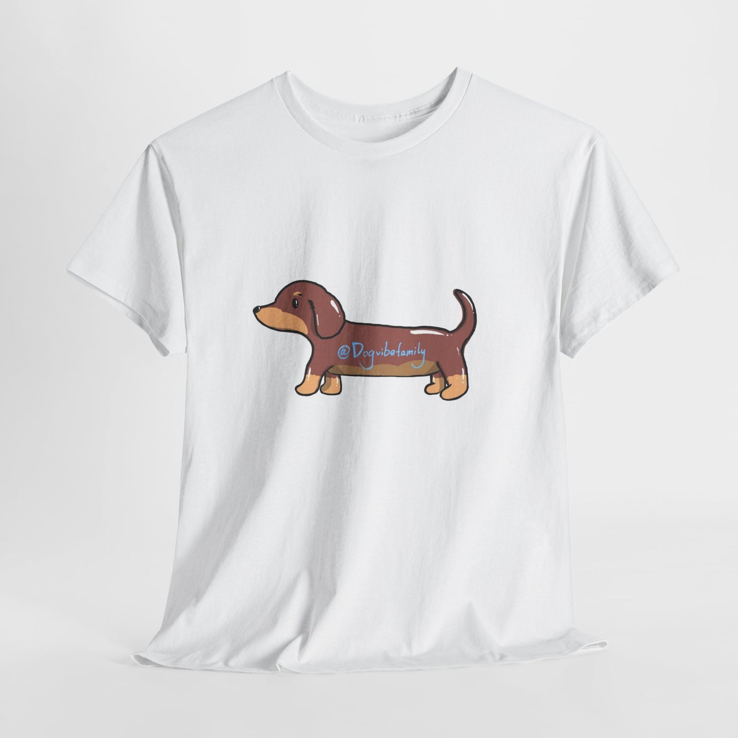Dachshund Graphic Tee – Cute Wiener Dog / Doxie Shirt for Dog Moms & Dog Dads (Unisex Soft Cotton)